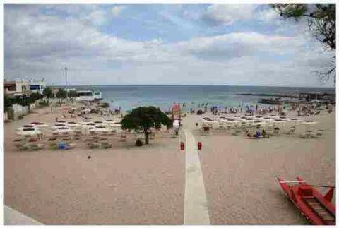 Baia Camerini Aparthotel Villanova di Ostuni Bagian luar foto